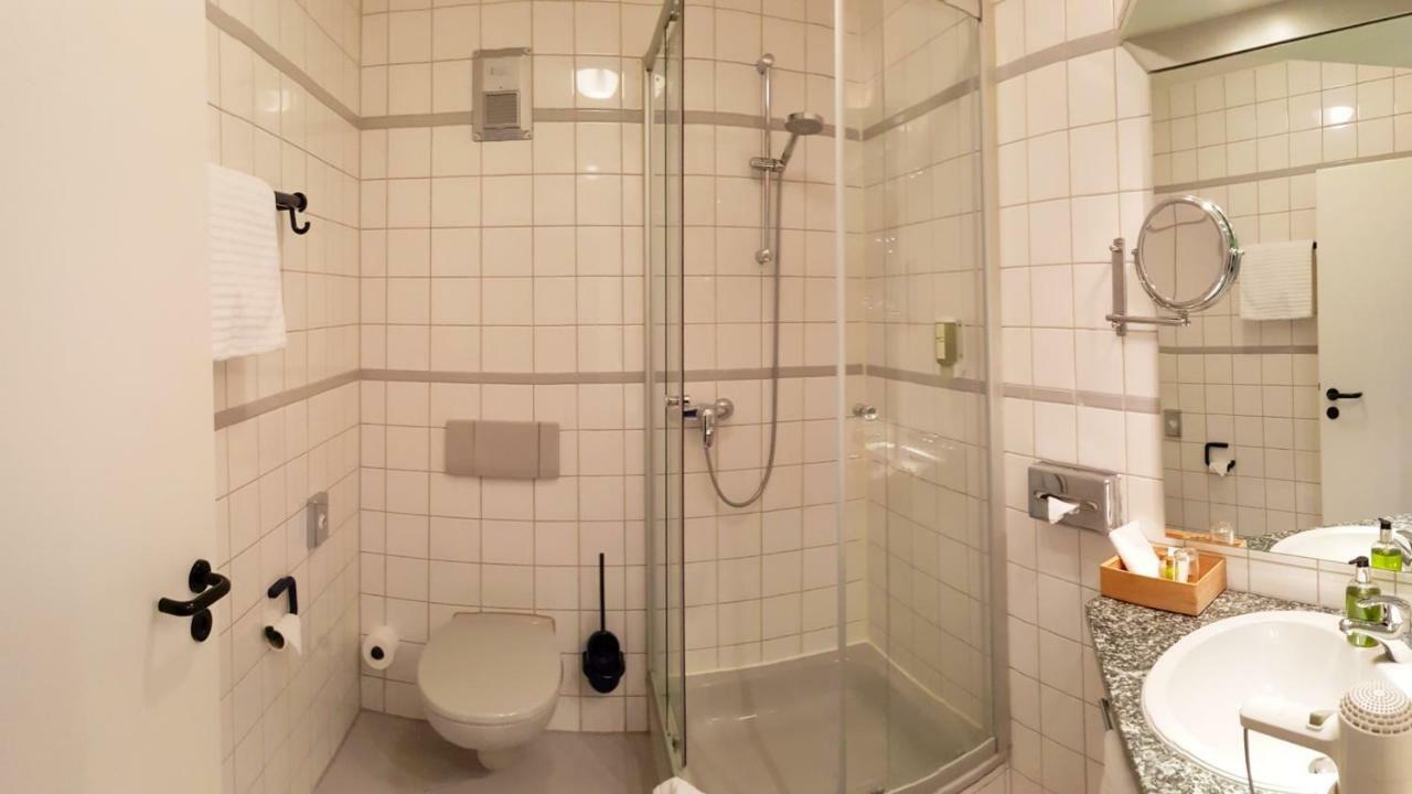Astralis Hotel Domizil Walldorf  Exteriör bild